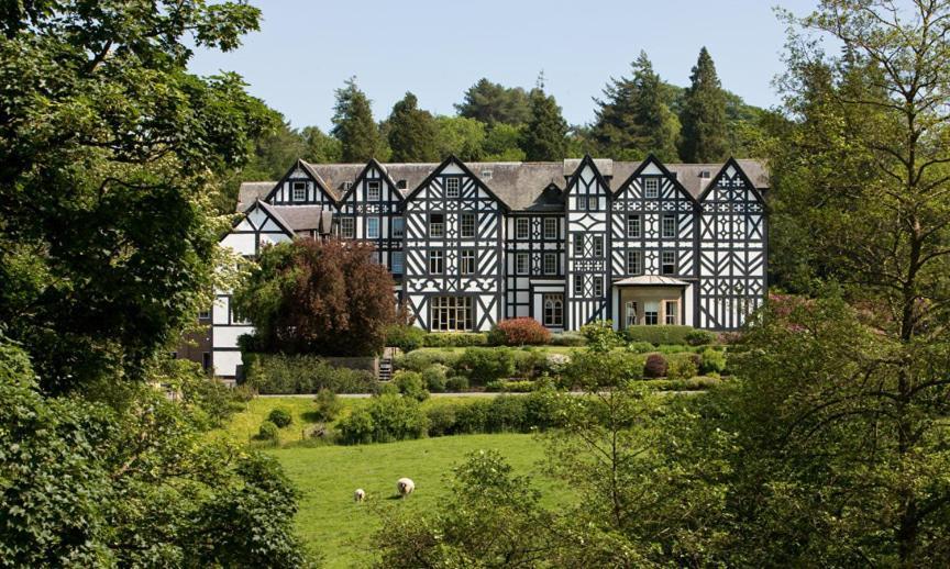 Gregynog Hall Vendégház Tregynon Kültér fotó