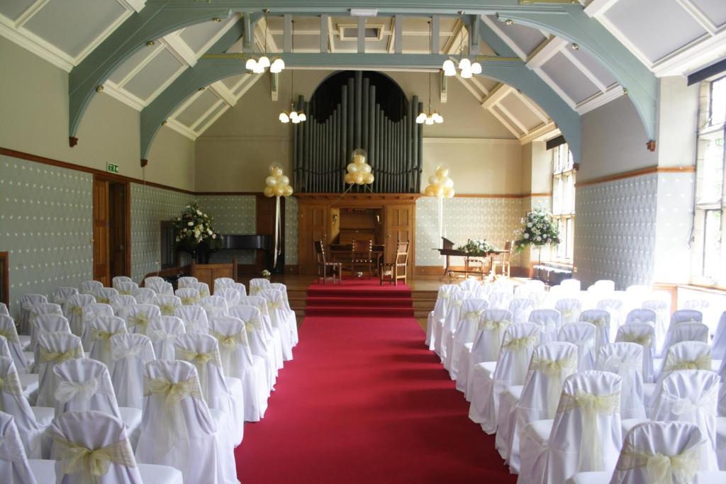 Gregynog Hall Vendégház Tregynon Kültér fotó